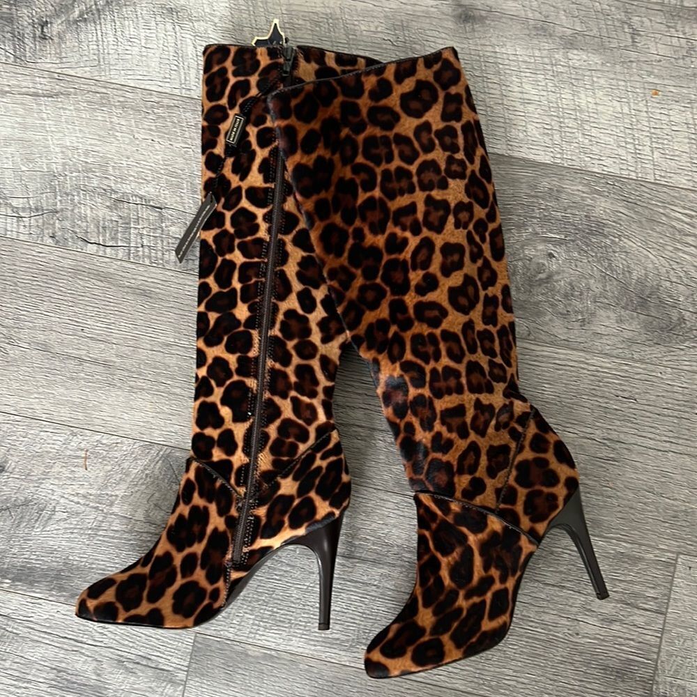 Max de Carlo hair calf boots high heel made in Italy animal leopard print 8 1/2